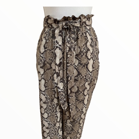 H&M SNAKESKIN BOHO BAGGY LOOSE FIT PULL ON ELASTIC WAISTBAND ANKLE PANTS - Picture 6 of 10